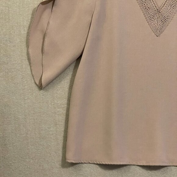 Shein Blouse Women's Large Tan Pullover Flutter Sleeves - Picture 3 of 11